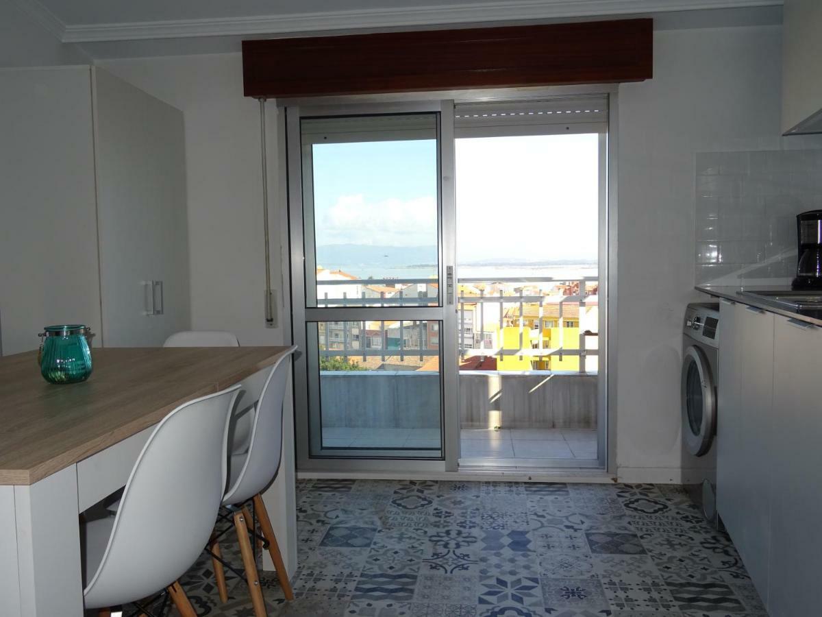 En Apartment *